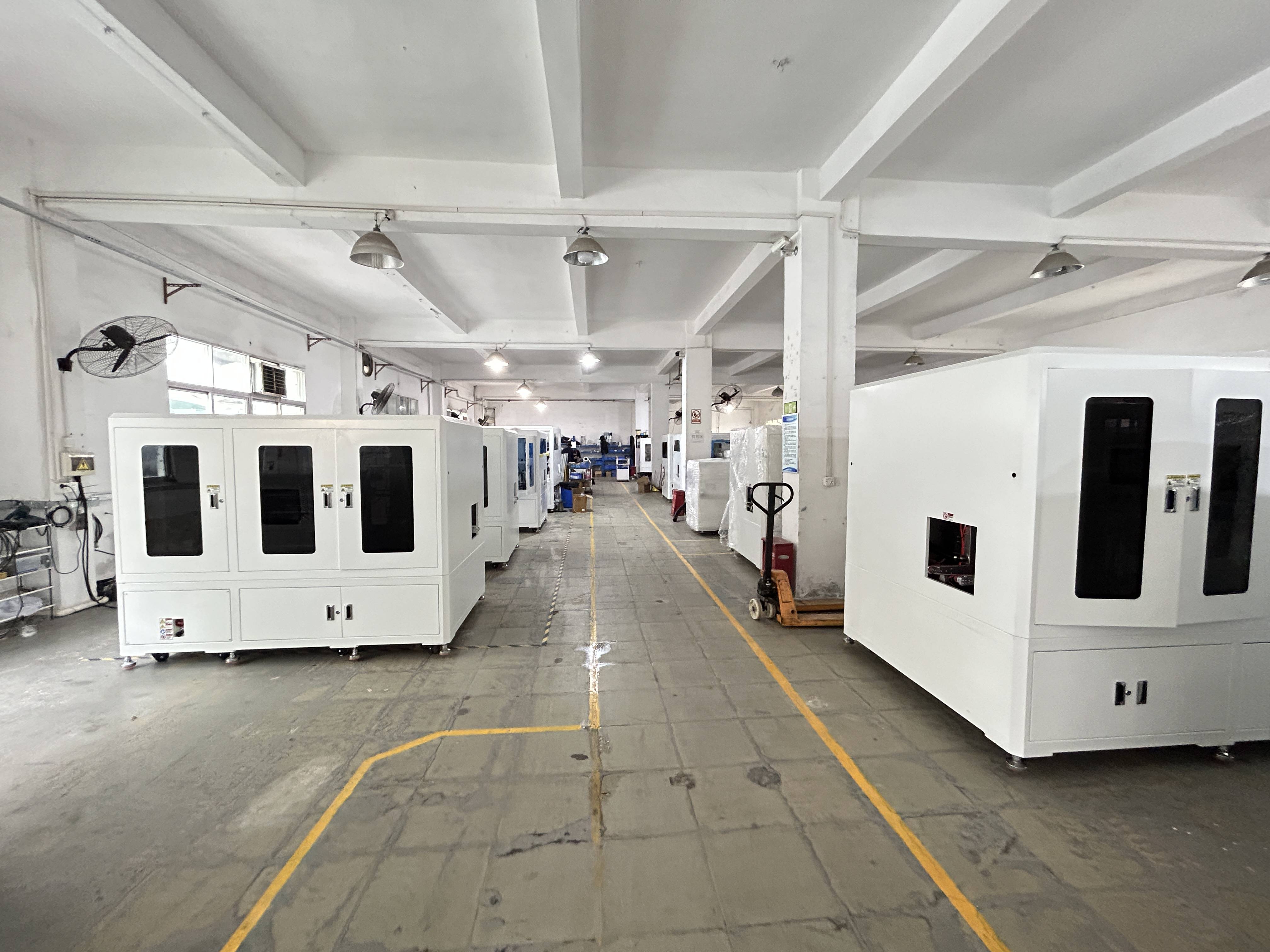 ?找L型封切塑包熱收縮切角包膜機生產(chǎn)廠商-中山市致誠自動化科技有限公司?:包塑銅管